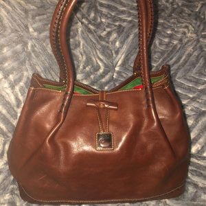 Dooney&Bourke perfect bag for the Dooney lovers
